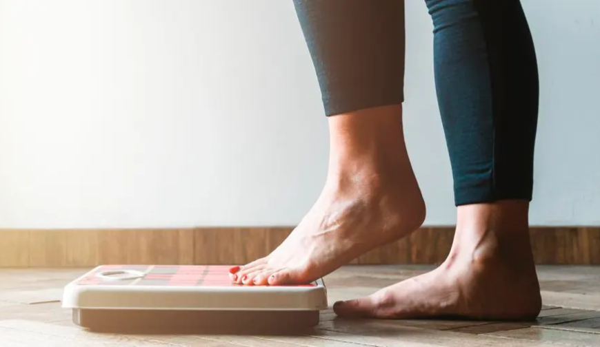 Shedding Pounds, Finding Balance: Exploring CBD's Role in Weight Loss